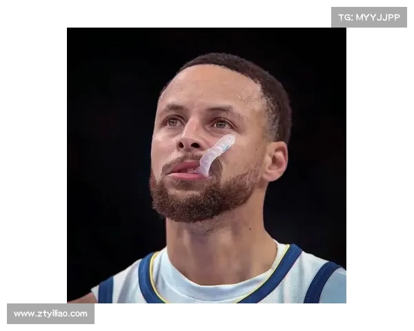 NBA球星们的怪癖,库里咬牙套,詹姆斯啃手指甲 NBA球星们的怪癖,库里咬牙套,詹姆斯啃手指甲
